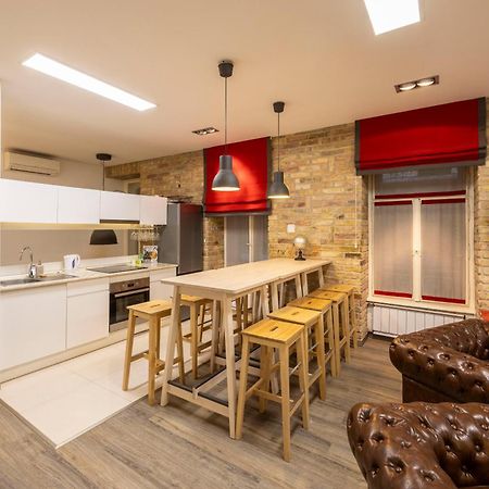 Deluxe Central Elizabeth Residence W/ 4Bedrm, 2Bathrm, 1Lvngrm Будапешт Екстер'єр фото